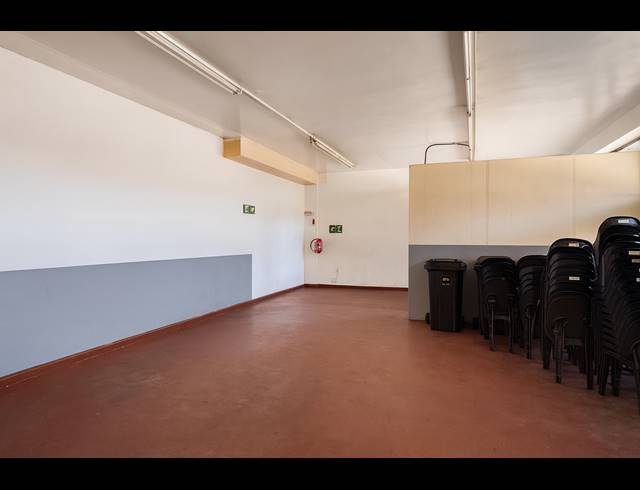 495M² BUILDING FOR SALE IN LA ROCHELLE